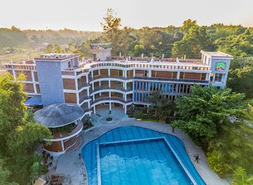 bangladesh/srimangal/nightclub/lemon-garden-resort