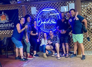 australia/fraser-island/nightclub/orchid-beach-trading-post-and-driftwood-bar