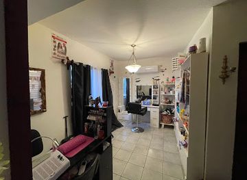 honduras/roatan/nightclub/monalisafashion-beauty-lounge-spa