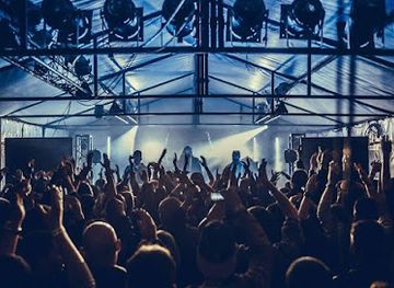 hungary/keszthely/nightclub/512-club