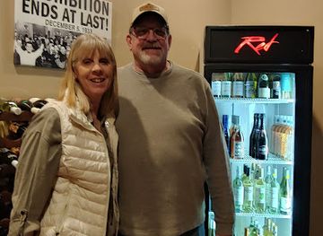 arizona/kingman/nightclub/red-cellar-bistro