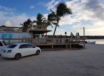 anguilla/merrywing-bay/nightclub/lit-lounge