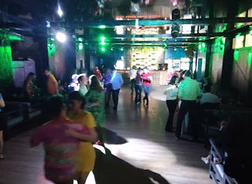 romania/botosani/nightclub/old-school