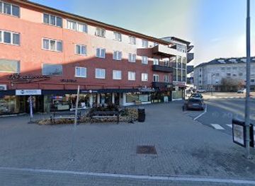 norway/hedmark/nightclub/marie-andersen-hamsun-fodt