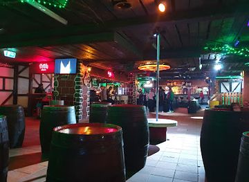 germany/cologne/altstadt-nord/nightclub/wiener-steffie