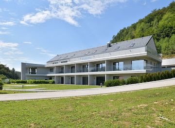 slovenia/rogaska-slatina/nightclub/ti-club