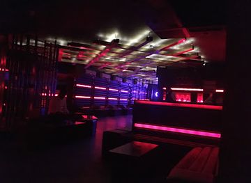 nigeria/gwari/nightclub/play-imperial-lounge