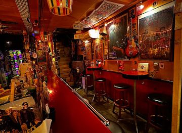 japan/tohoku/nightclub/crazy-horse-salon