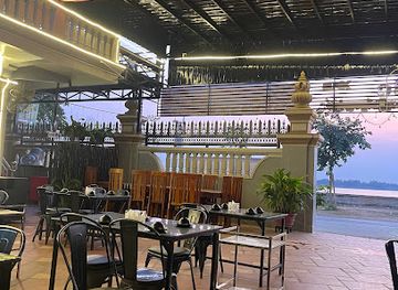 cambodia/kratie-province/nightclub/diamond-x-pub