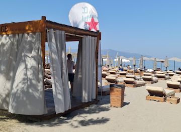 albania/vlora-coast/nightclub/red-fox-cocktail-bar-lounge