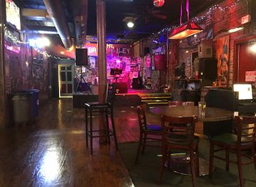 kentucky/frankfort/nightclub/brick-alley