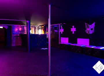 KÄTZ | LIFESTYLE & DANCECLUB | DRINKS & FOOD I SAUNA & POOLS