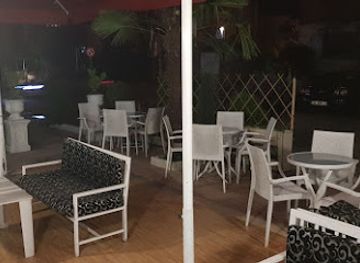 albania/kruja/nightclub/vakia-lounge