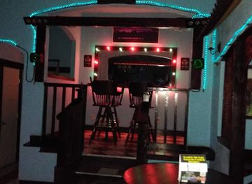 california/bakersfield/nightclub/el-pirulis-club