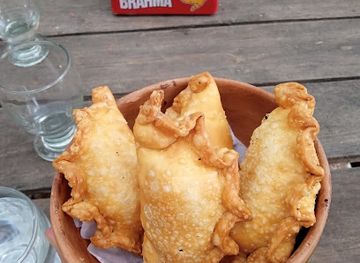 argentina/tilcara/nightclub/terrazas-respiro