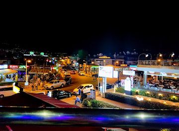 Kleo's Cocktail Bar & Night Club