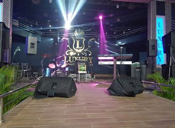 dominican-republic/jarabacoa/nightclub/luxury-grand-stage-jarabacoa