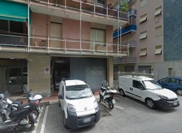 italy/liguria/nightclub/clubhouse-hammers-freegroup