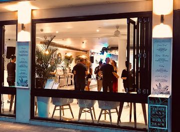 australia/sydney/manly-beach/nightclub/tropikana-manly-beach