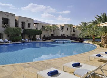 jordan/mujib-nature-reserve/nightclub/movenpick-dead-sea-jordan