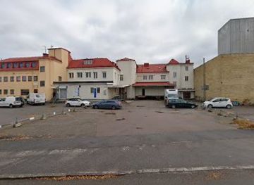 sweden/sodermanland/nightclub/paradiseswings