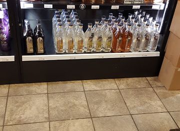 montana/gallatin-national-forest/nightclub/lucky-lil-s-casino-liquor-store