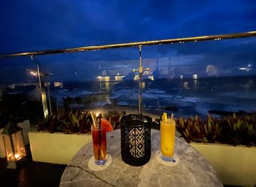 Bommu Lounge & Bar at Radisson Blu Resort, Galle