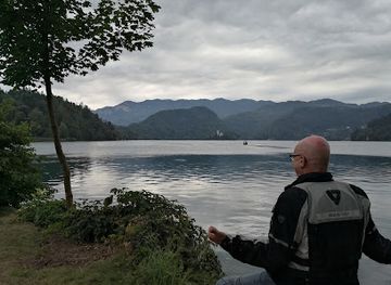 slovenia/lake-bled/nightclub/stop-robert-nemecek-s-p