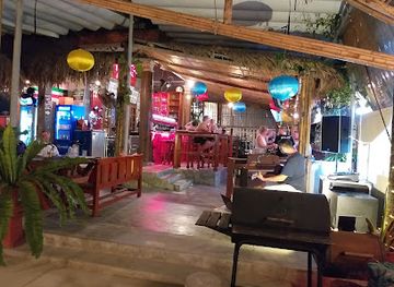 vietnam/hoi-an/an-bang-beach/nightclub/bungalow-beach-bar