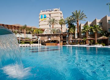 israel/eilat/dolphin-reef/nightclub/u-coral-beach-club