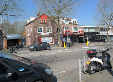 netherlands/keukenhof-gardens/nightclub/bells-club