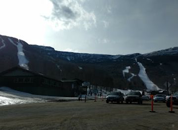 vermont/stowe-mountain-resort/nightclub/the-den