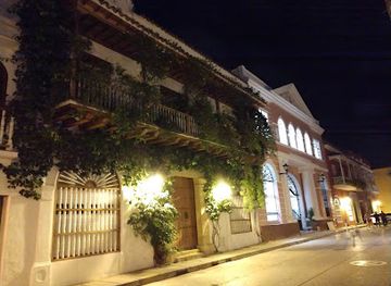 Rezak Bar Club