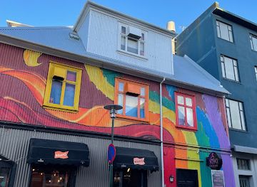 Kíkí Queer Bar