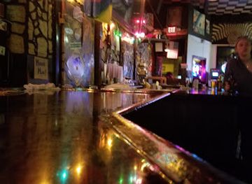 wisconsin/eau-claire/nightclub/grand-illusion