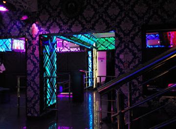 Club Zeus