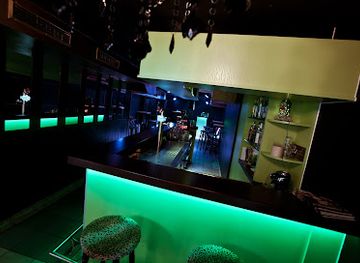 germany/dusseldorf/medienhafen/nightclub/schickimicki-club