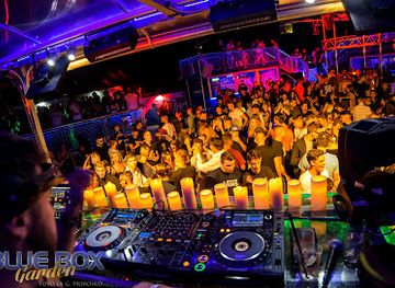 hungary/matra-mountains/nightclub/blue-box-a-szorakoztato-kozpont