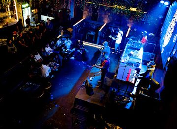 indonesia/borobudur/nightclub/zeus-lounge