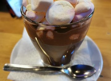 romania/craiova/nightclub/tipsy