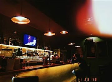 kosovo/ferizaj/nightclub/check-in-bar