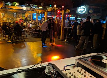 pennsylvania/presque-isle-state-park/nightclub/king-s-rook-club