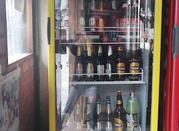 ecuador/mindo-cloud-forest/nightclub/club-solo-panas