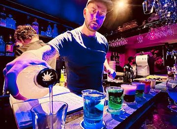 france/versailles/nightclub/l-alto