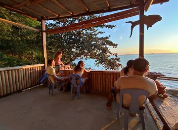 philippines/malapascua-island/nightclub/shipwreck-beach-cafe