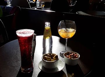 france/cassis-calanques/nightclub/bar-le-port