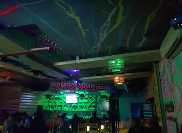 ROMBO FRIENDS PUB