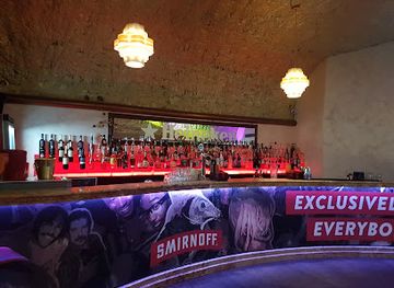 italy/rome/historic-centre/nightclub/shake