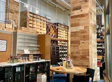 michigan/petoskey/nightclub/sip