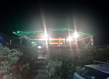 saint-lucia/marigot-bay/nightclub/roots-2